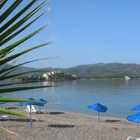 Sunset A8 1 Beds Seafront Apts Apartment *